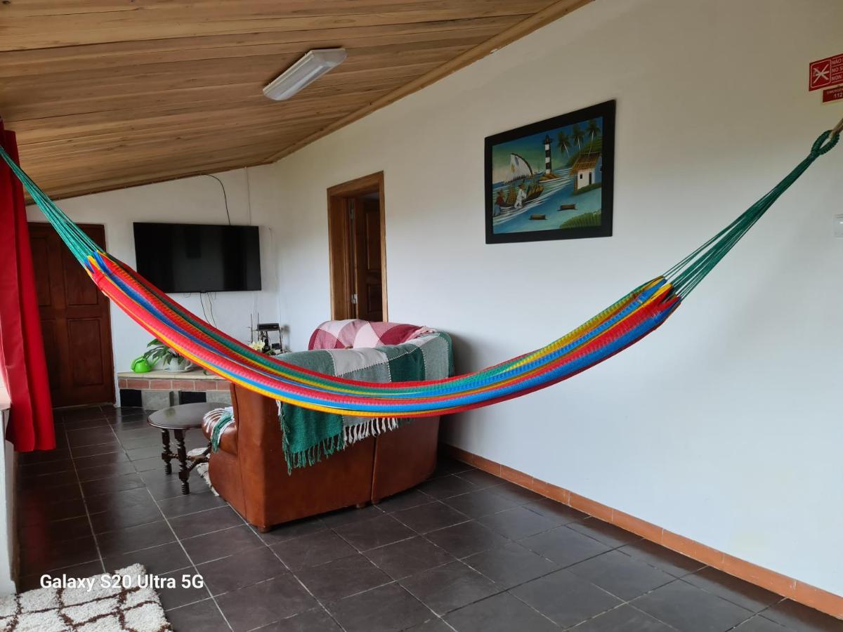 Ap Luso Brasileiro Hotel Lajes das Flores Eksteriør billede